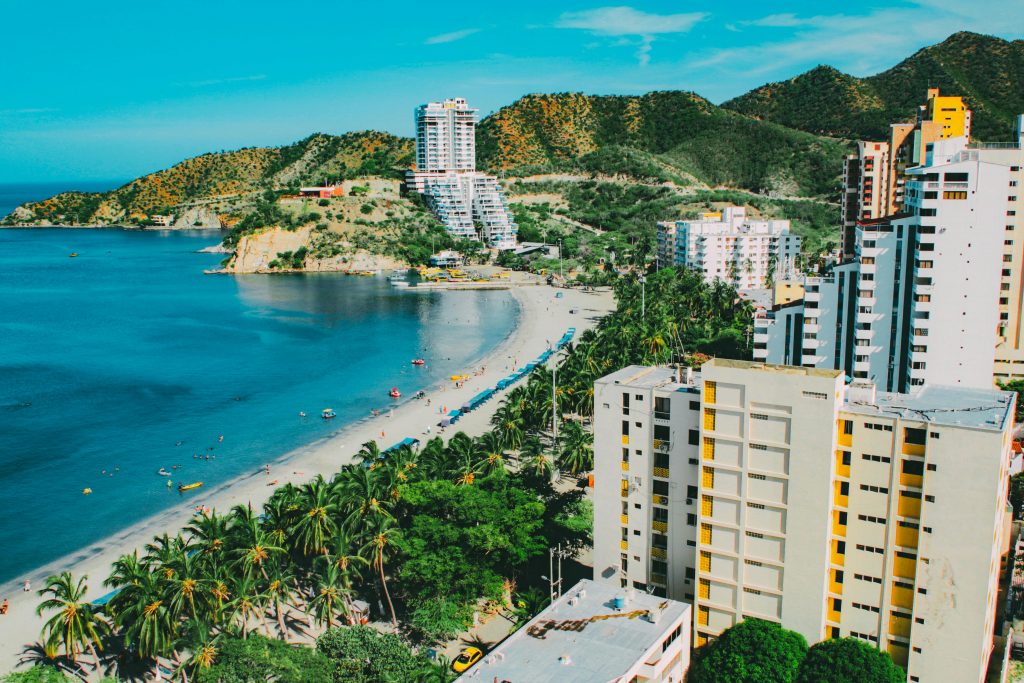 Destinos Espectaculares por Menos de 50€ al Día: ¡Sí, es Posible!